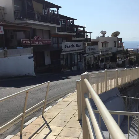 Cosy Near Corallia Beach