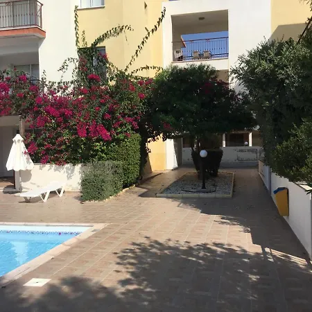 Cosy Near Corallia Beach Appartement *