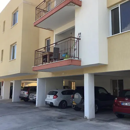 Cosy Near Corallia Beach Διαμέρισμα *