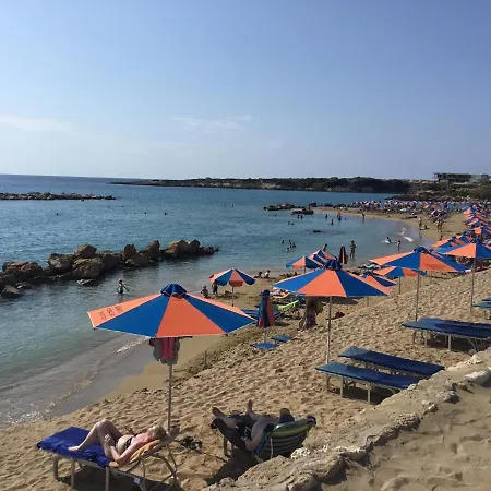 Διαμέρισμα Cosy Near Corallia Beach